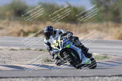 media/Oct-04-2025-CVMA (Sat) [[408bcdd6e4]]/Race 13-Amateur Supersport Open/